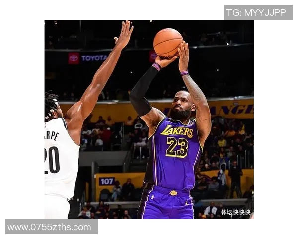 约翰逊狂砍40分+20助攻+15篮板成NBA历史首位 乔丹詹姆斯未达成里程碑锁定进步最快球员